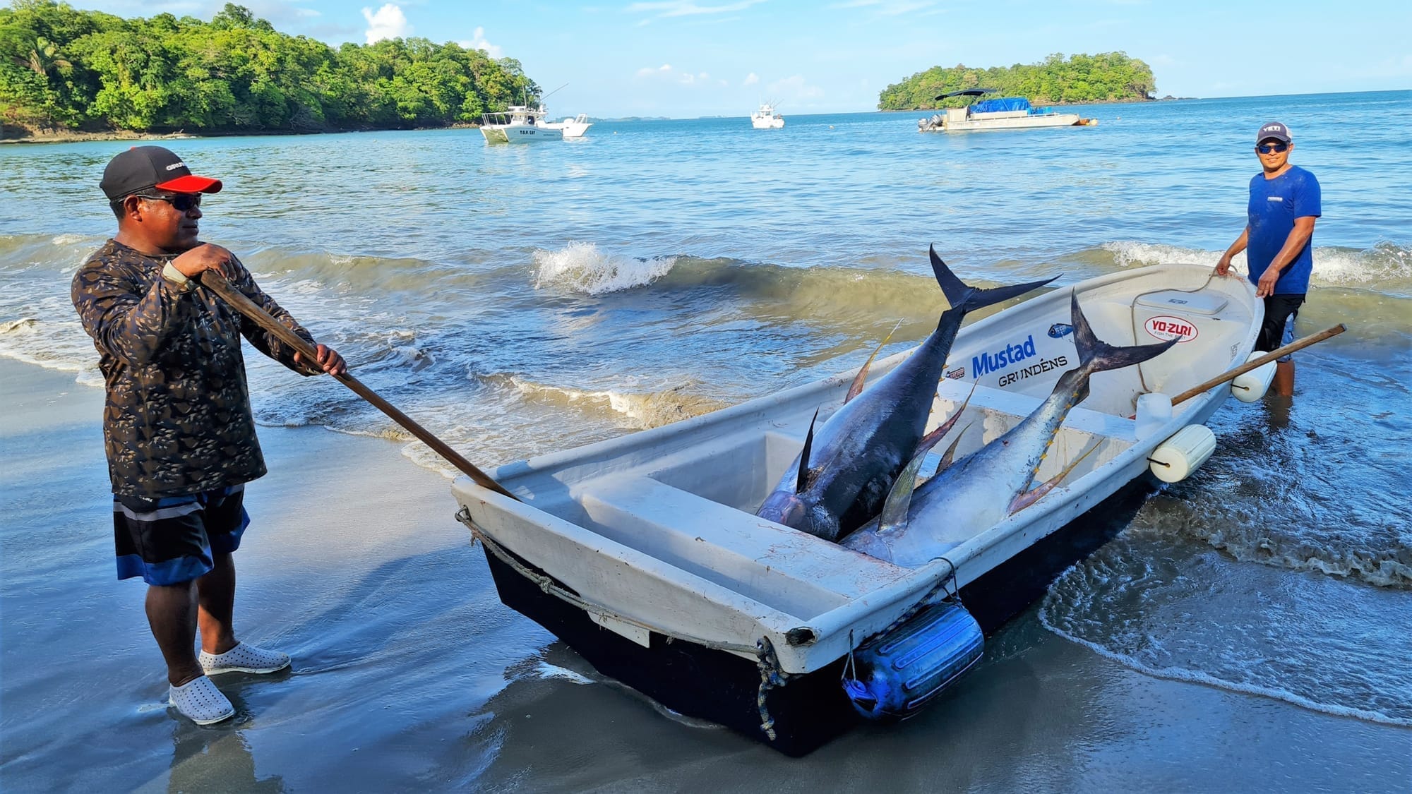 A big yellowfin tuna in the panga